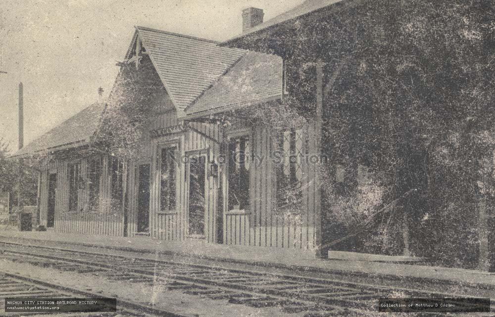 Postcard: Railroad Station, New Canaan, Connecticut